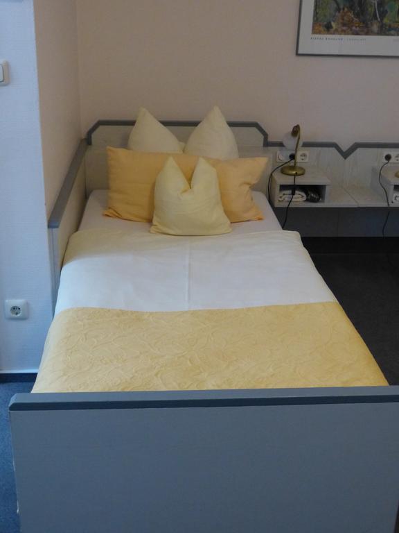 Hotel Am Hehlentor Celle Esterno foto